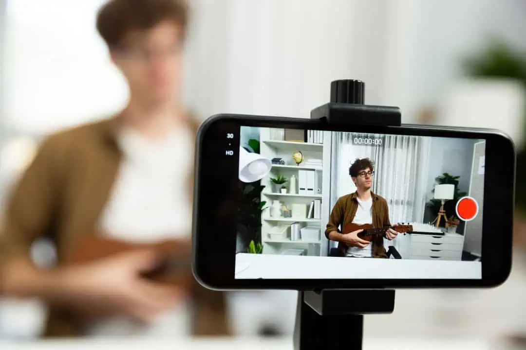 grabar un videocurriculum es una manera eficaz de encontrar empleo